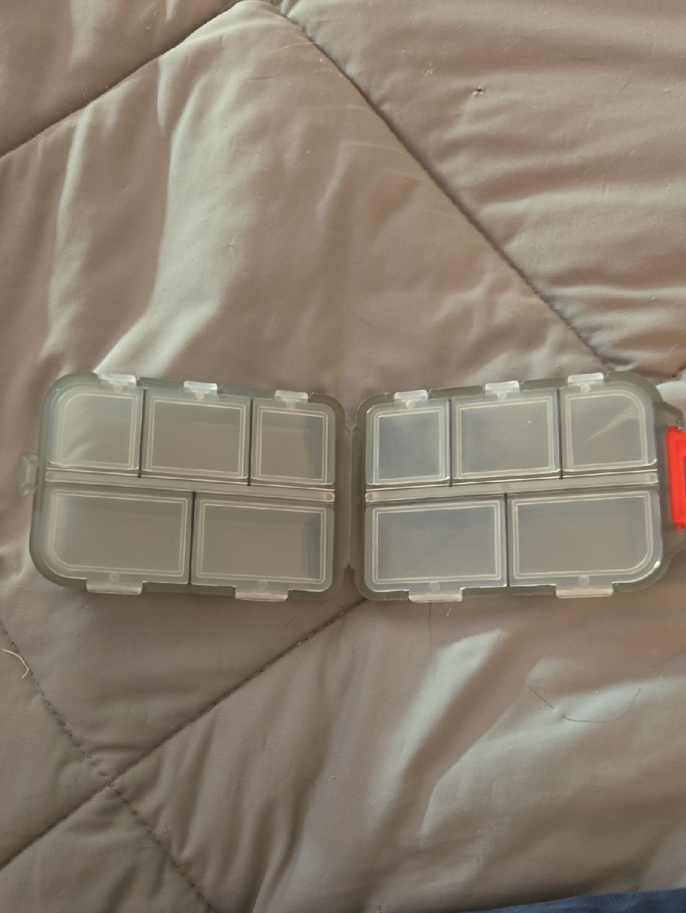 Pill Travel Container In Grey New In Package - Picture 2 of 4